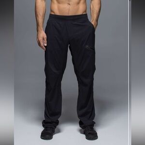 Lululemon Men's Black Athletic Pants